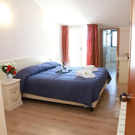 Massimino Hotel 3*